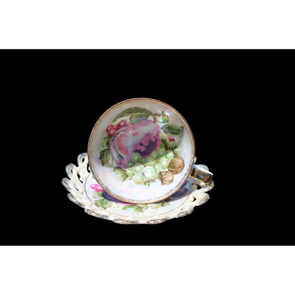 Vintage Hand-Painted Tea Cup & Saucer Set Made In Japan - Picture 2 of 11